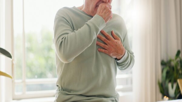 Casos de AVC e infarto aumentam no clima frio; é possível prevenir